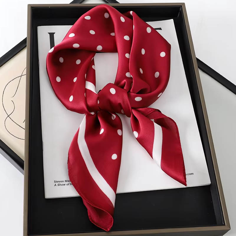 Sciarpa di lusso per capelli d - Silk Neck Scarf recensione e prezzo
